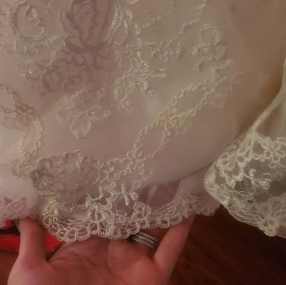 FIORE COUTURE "Morgan" Wedding gown Dress - Picture 10 of 13